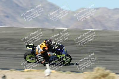 media/May-10-2025-Race Pace (Sat) [[db32fef2da]]/Vested/3-Bowl Set 1 (9am)/